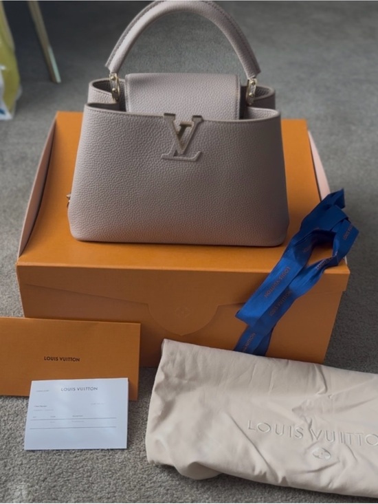 Louis Vuitton Handbags - Louis Vuitton Pink Taupe Capucines Shoulder bag